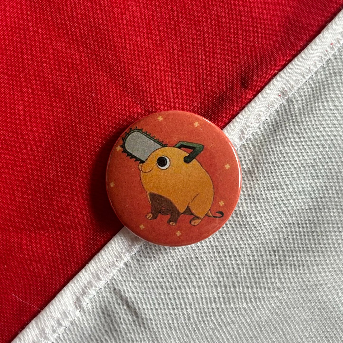 Chainsaw Man Badge pochita